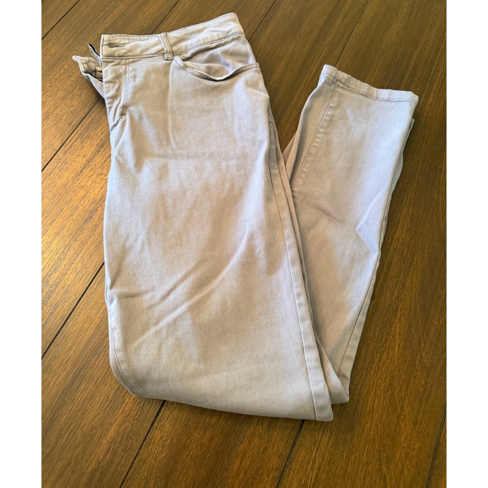 GH Bass & Co Womens Skinny Leg Pants Light Gray Size 8 Cotton Blend